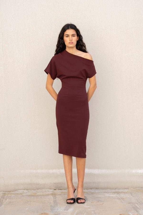 VESTIDO ASIMETRICO BURDEOS - Imagen 3