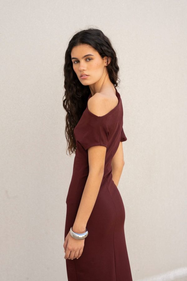 VESTIDO ASIMETRICO BURDEOS - Imagen 2