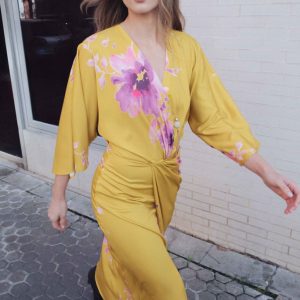 VESTIDO MIDI ESTAMPADO SATINADO